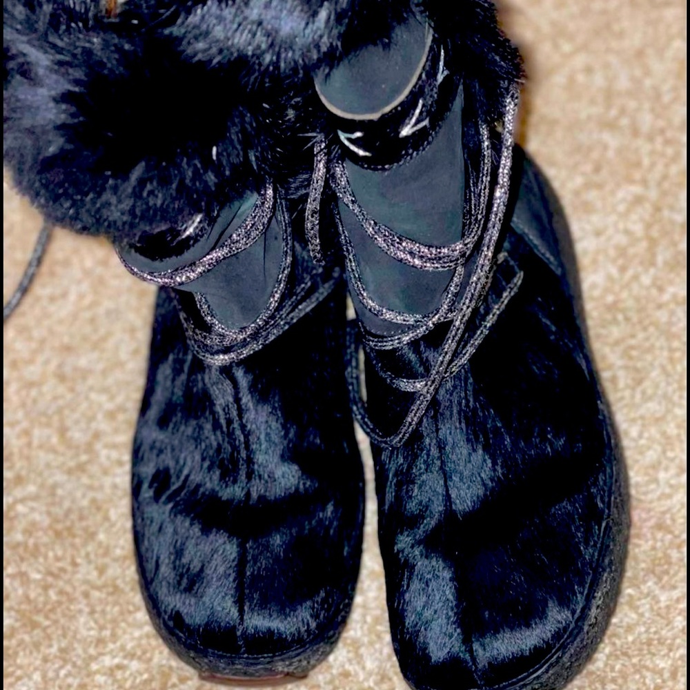 Oscar fur boots